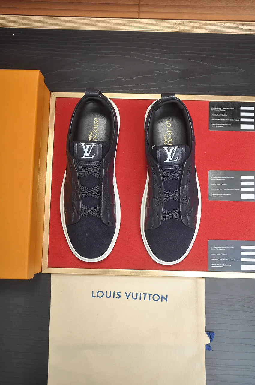 Men's shoes💰460💶【LOUIS VUITTON】Same model from LV.Louis Vuitton official website [satisfied] original single hot model LV original factory cowhide material👑1:1 original plate sheepskin lining, body accessories one to one mold opening💪 counter quality 🙏 Dear friends, if you still worry about wearing matching shoes💋, then these shoes are your best choice🎁🎁! 38-45 (45 is custom-made and cannot be returned or exchanged)